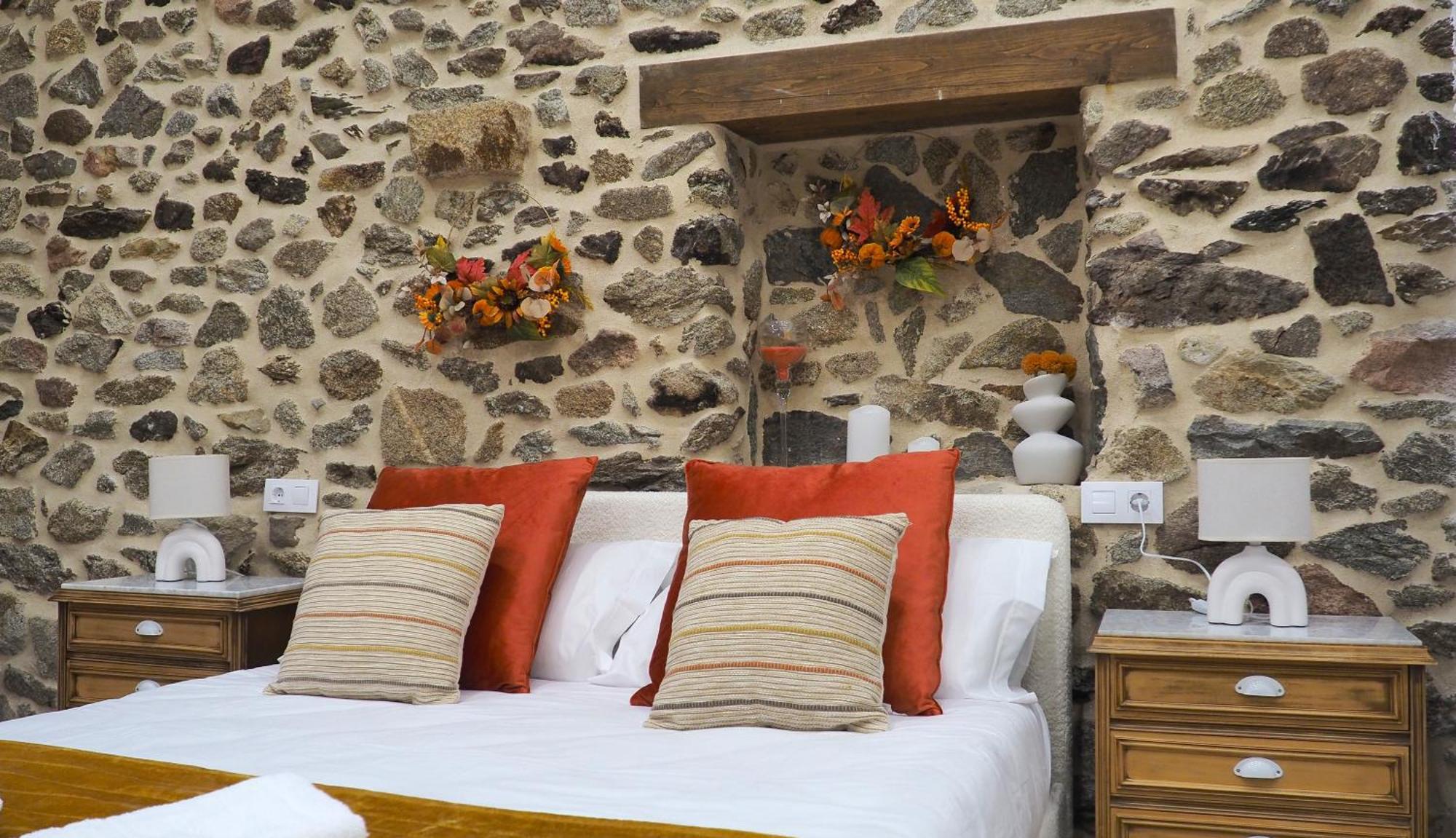 Apartamentos Muralla Sacra Sober ภายนอก รูปภาพ