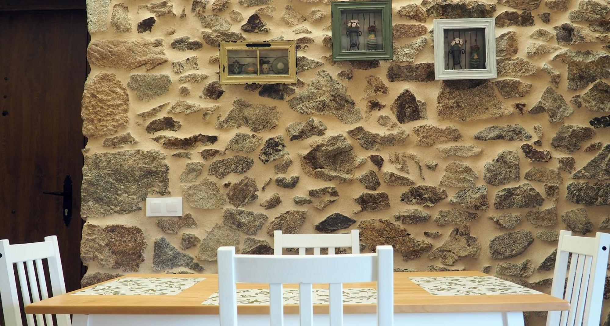 Apartamentos Muralla Sacra Sober ภายนอก รูปภาพ